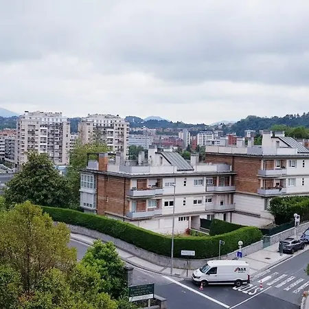 3 Bedrooms Soho Parking Included Апартаменти