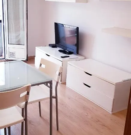 Apartment 3 Bedrooms Soho Parking Included