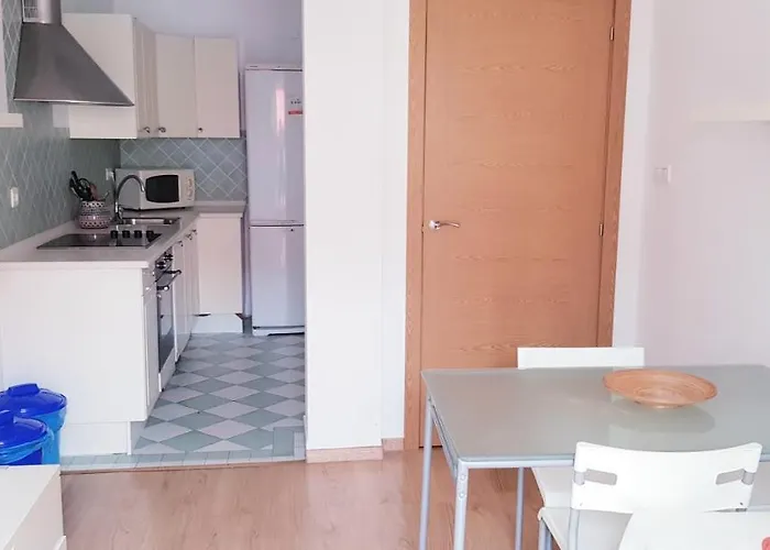 Apartment 3 Bedrooms Soho Parking Included *