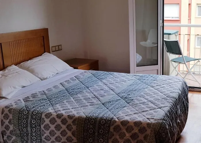 3 Bedrooms Soho Parking Included Апартаменти